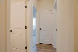 3004 Forestside Ln, Valparaiso, IN 46385 - Photo 4