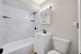 625 S Wells St, Gary, IN 46403 - Photo 10