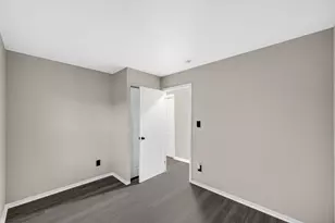 625 S Wells St, Gary, IN 46403 - Photo 14