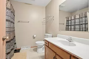 896 Jordan Cir, Schererville, IN 46375 - Photo 14