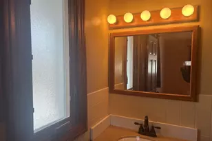 1405 W 125th Ct, Crown Point, IN 46307 - Photo 10