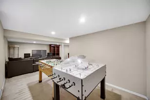 9418 Cleveland St, Crown Point, IN 46307 - Photo 18