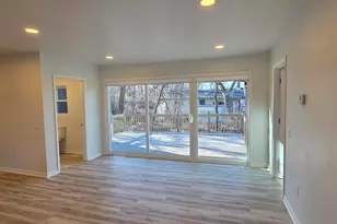 7325 Locust Ave, Gary, IN 46403 - Photo 12