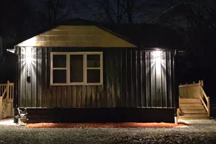 7325 Locust Ave, Gary, IN 46403 - Photo 4