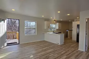 7325 Locust Ave, Gary, IN 46403 - Photo 16