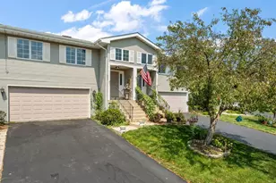 204 Barbara Jean Dr, Schererville, IN 46375 - Photo 1