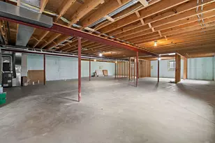 216 E 1050 N, Chesterton, IN 46304 - Photo 42