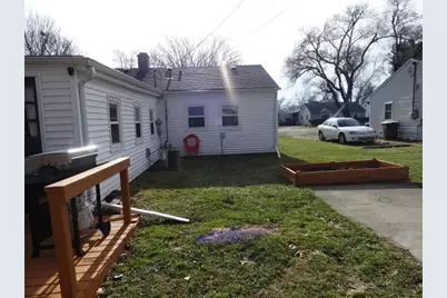 1001 E Chicago Street, Valparaiso, IN 46383 - Photo 4