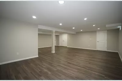 6092 Cleveland Street, Merrillville, IN 46410 - Photo 22