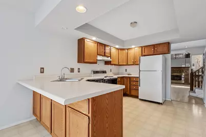 126 Bluegrass Drive, Schererville, IN 46375 - Photo 10