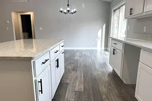 11363 Quail Run Dr N, Wheatfield, IN 46392 - Photo 12