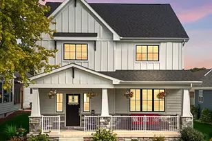 5956 Beacon Ln, Portage, IN 46368 - Photo 2