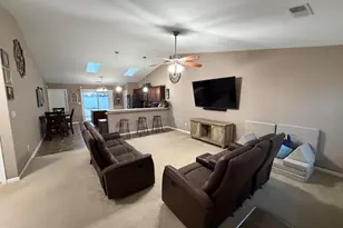 595 W 85th Dr, Merrillville, IN 46410 - Photo 4