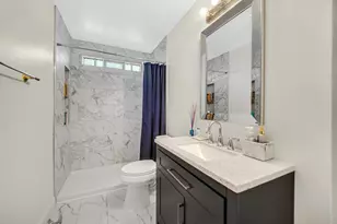 1725 S Fairbanks St, Griffith, IN 46319 - Photo 10