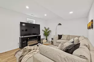 2207 Mary Ln, Valparaiso, IN 46383 - Photo 48