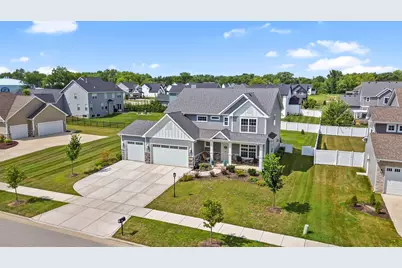 2207 Mary Lane, Valparaiso, IN 46383 - Photo 4