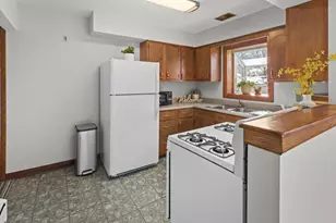 7223 Baring Pkwy, Hammond, IN 46324 - Photo 14