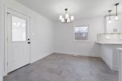 1655 W 63rd Avenue, Merrillville, IN 46410 - Photo 8