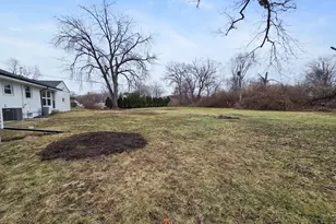 1655 W 63rd Ave, Merrillville, IN 46410 - Photo 28