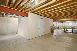 1732 Stellar St, Hobart, IN 46342 - Photo 22