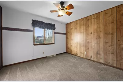 8913 22nd Street SW, Demotte, IN 46310 - Photo 22