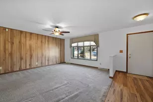 8913 22nd St SW, Demotte, IN 46310 - Photo 10