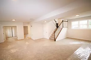 8252 Dylan Dr, Merrillville, IN 46410 - Photo 8