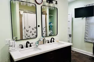 624 Jefferson St, Gary, IN 46402 - Photo 18