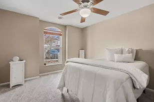 665 Forest Glen Dr, Valparaiso, IN 46385 - Photo 8