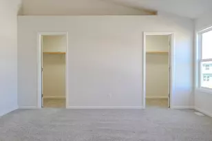 8246 Dylan Dr, Merrillville, IN 46410 - Photo 12