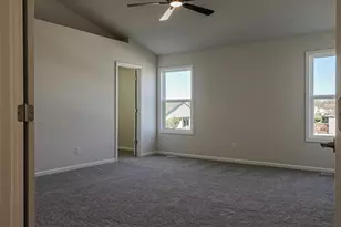 8246 Dylan Dr, Merrillville, IN 46410 - Photo 10