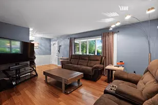 9307 Grace St, Highland, IN 46322 - Photo 10