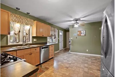 9307 Grace Street, Highland, IN 46322 - Photo 14