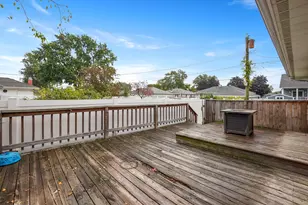 9307 Grace St, Highland, IN 46322 - Photo 2