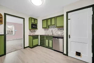 602 S 35th St, South Bend, IN 46615 - Photo 10