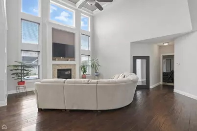 9875 Aster Cove, Saint John, IN 46373 - Photo 6