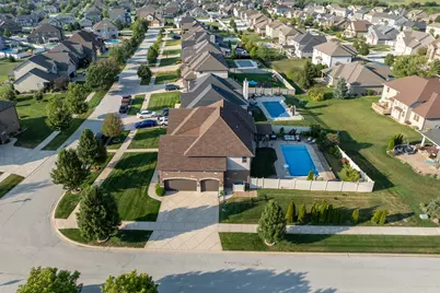 9875 Aster Cove, Saint John, IN 46373 - Photo 38