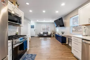 1151 Benton St, Gary, IN 46403 - Photo 10