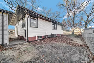 2501 Vermillion St, Lake Station, IN 46405 - Photo 28