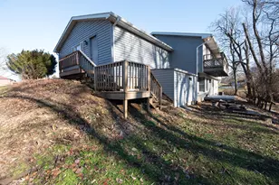 611 Bayberry Ct, Valparaiso, IN 46385 - Photo 10