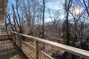 611 Bayberry Ct, Valparaiso, IN 46385 - Photo 8