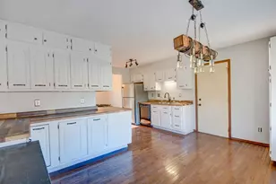 611 Bayberry Ct, Valparaiso, IN 46385 - Photo 14