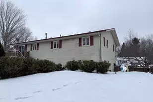 5747 W Pleasant Hills Trail, La Porte, IN 46350 - Photo 4