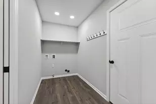 1611 Elderberry St SE, Demotte, IN 46310 - Photo 26