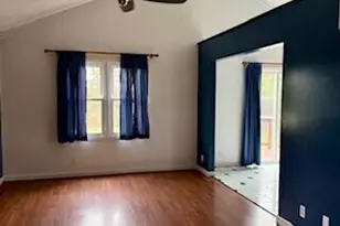 1355 Gilleevan Dr, Valparaiso, IN 46385 - Photo 4