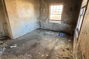 2244 Kentucky St, Gary, IN 46407 - Photo 4