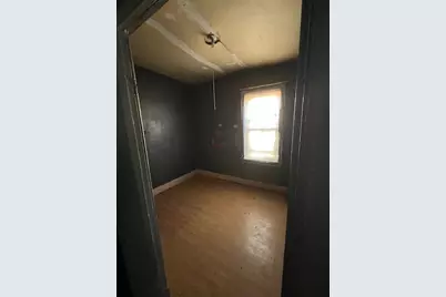 1576 W Taft Street, Gary, IN 46404 - Photo 6