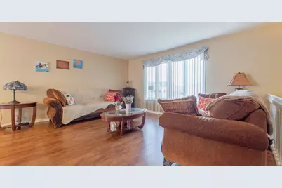 3759 W 72nd Avenue, Merrillville, IN 46410 - Photo 8