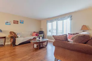 3759 W 72nd Ave, Merrillville, IN 46410 - Photo 8