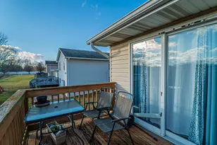 3759 W 72nd Ave, Merrillville, IN 46410 - Photo 36